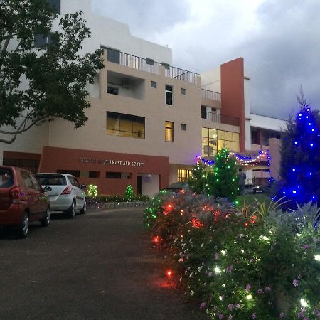 Park Hotel And Resort Kaglipur Esterno foto