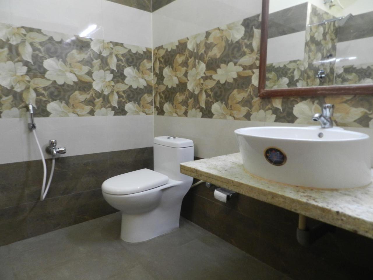 Park Hotel And Resort Kaglipur Esterno foto